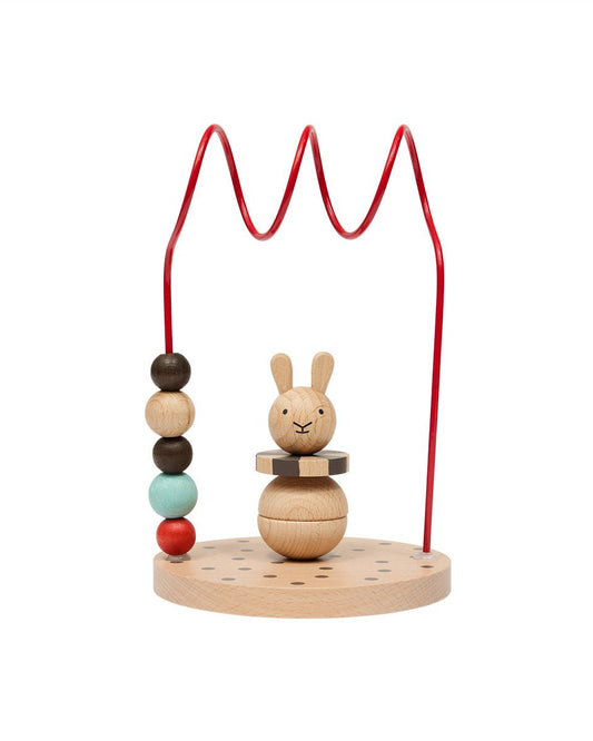 Een tijdloos en leerzaam speeltje voor de allerkleinsten: dit houten kralenspiraal met een schattig konijntje stimuleert zowel de motoriek als de fantasie.