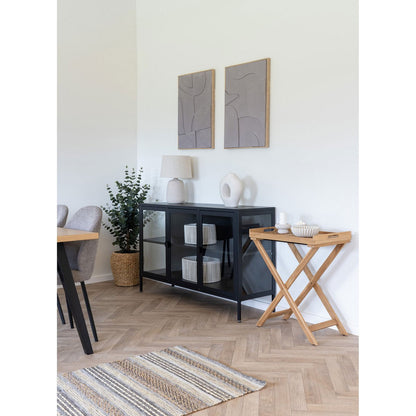Keramische tafellamp beige 47 cm hoog in lichte woonkamer