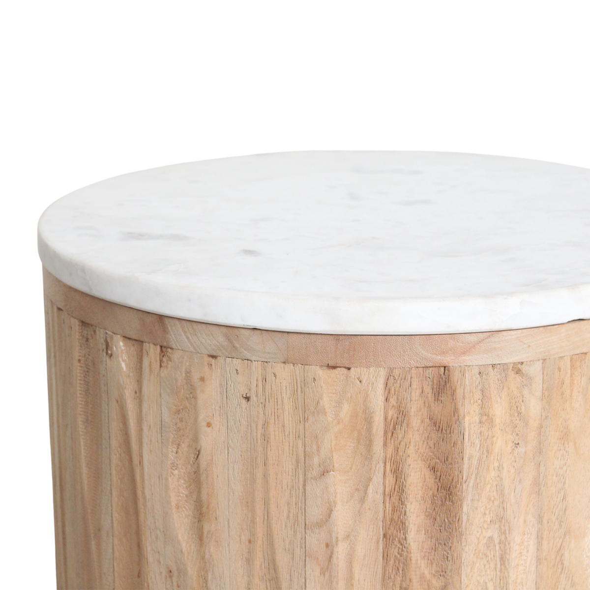 Bijzettafel marmer en hout wit rond Malakka met detail van het blad
