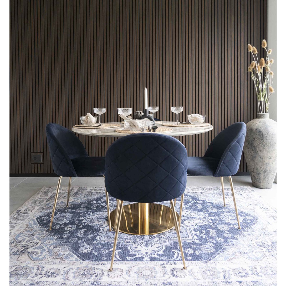 Blauw polyester vloerkleed Havana 160 X 230 in modern blauw en gouden eetkamer