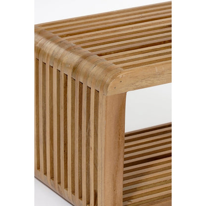 Close-up van de bovenkant van de houten wandplank Josha