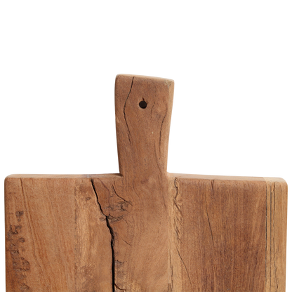 Detail van het handvat van de Farmwood houten borrelplank 60 cm