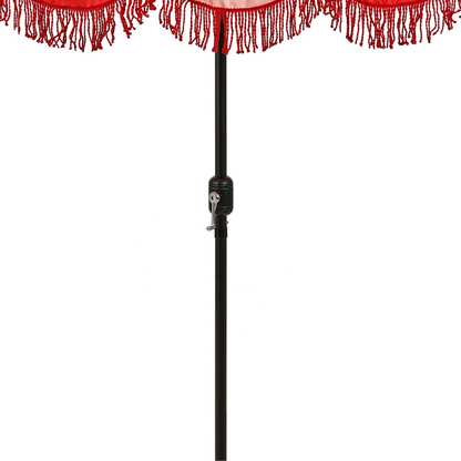 Detail van het handvat van de parasol rood gestreept met franjes 235 cm Kim