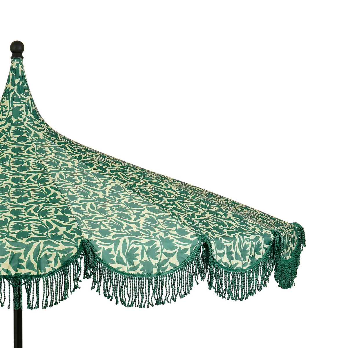 Detail van het patroon van de parasol groen met franjes 235 cm