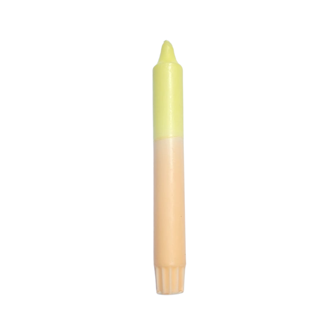 Dip dye kaars in zomers geel en oranje van Dippy duurzame kaarsen