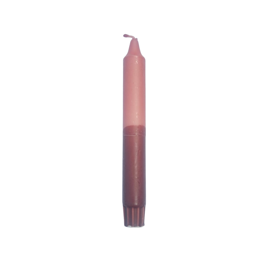 Duurzame kaars in burgundy en oudroze dip dye van Dippy