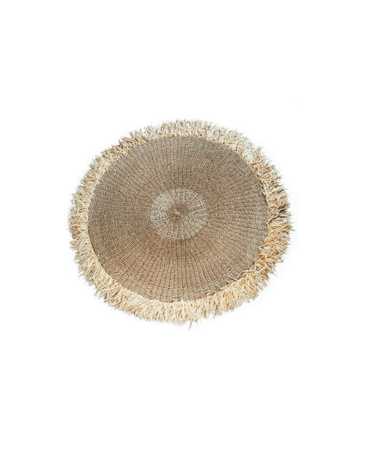 Rond bruin raffia tapijt 100cm op wit achtergrond