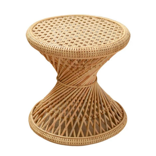 Rotan gewoven bijzettafel Luhuh op wit achtergrond