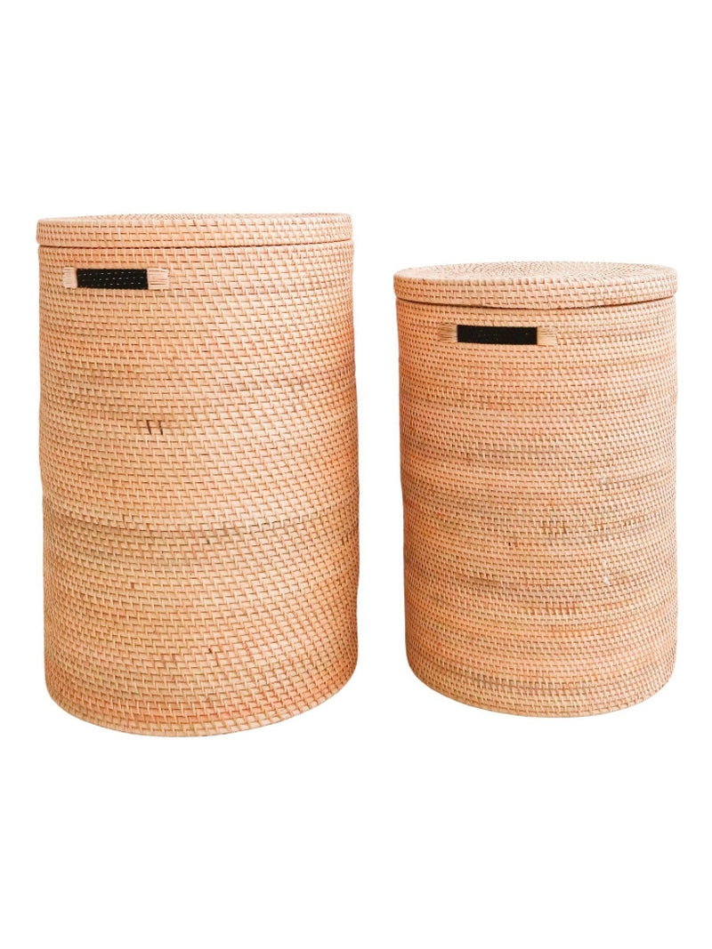 Rotan opbergmand wasmand Sari op wit achtergrond