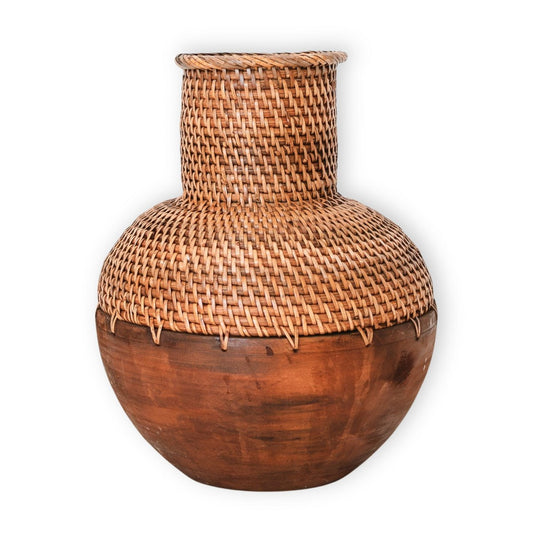 Rotan vaas bruin 22 cm voor bloemen Kamari