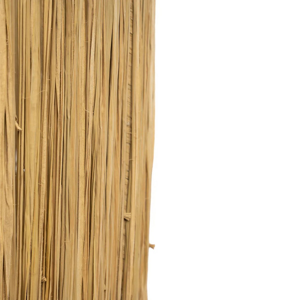 Detailfoto van de natuurlijke graslampenkap van handgemaakte tafellamp