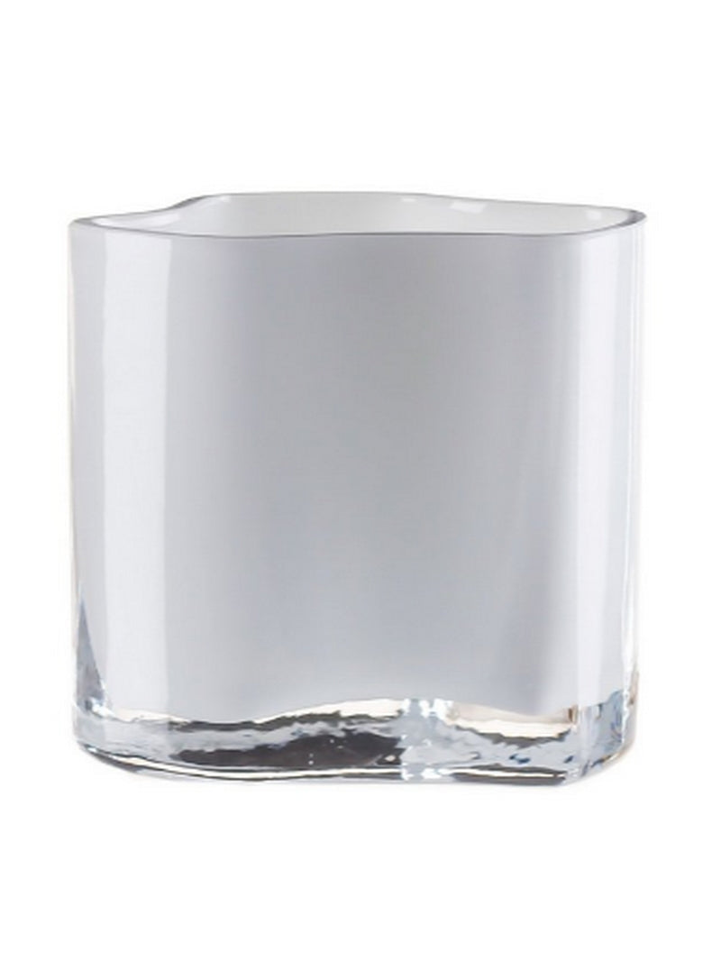 Afbeelding van een niet transparante witte glazen schaal