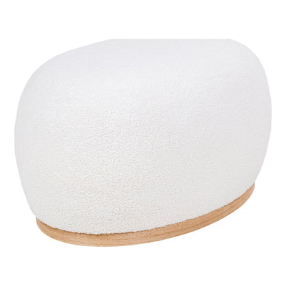 Detailfoto van de witte teddystof poef met houten onderrand