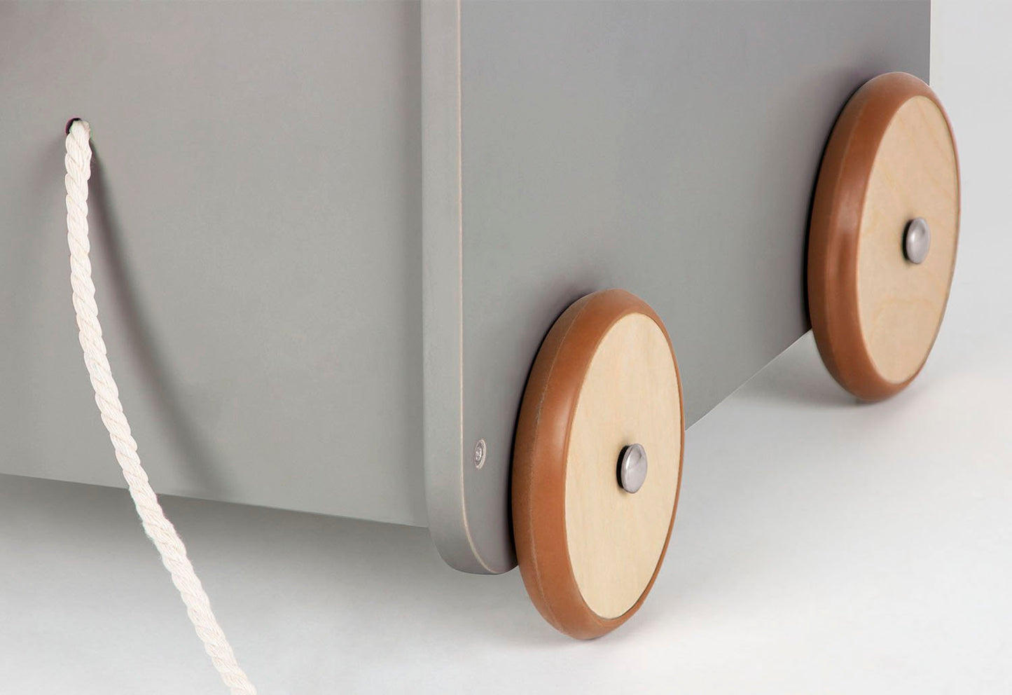 Grijze speelgoedkist op Wielen