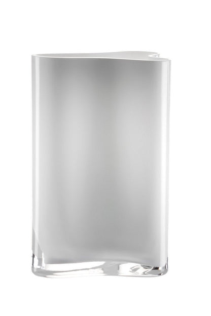 Productfoto hoge witte glazen vaas