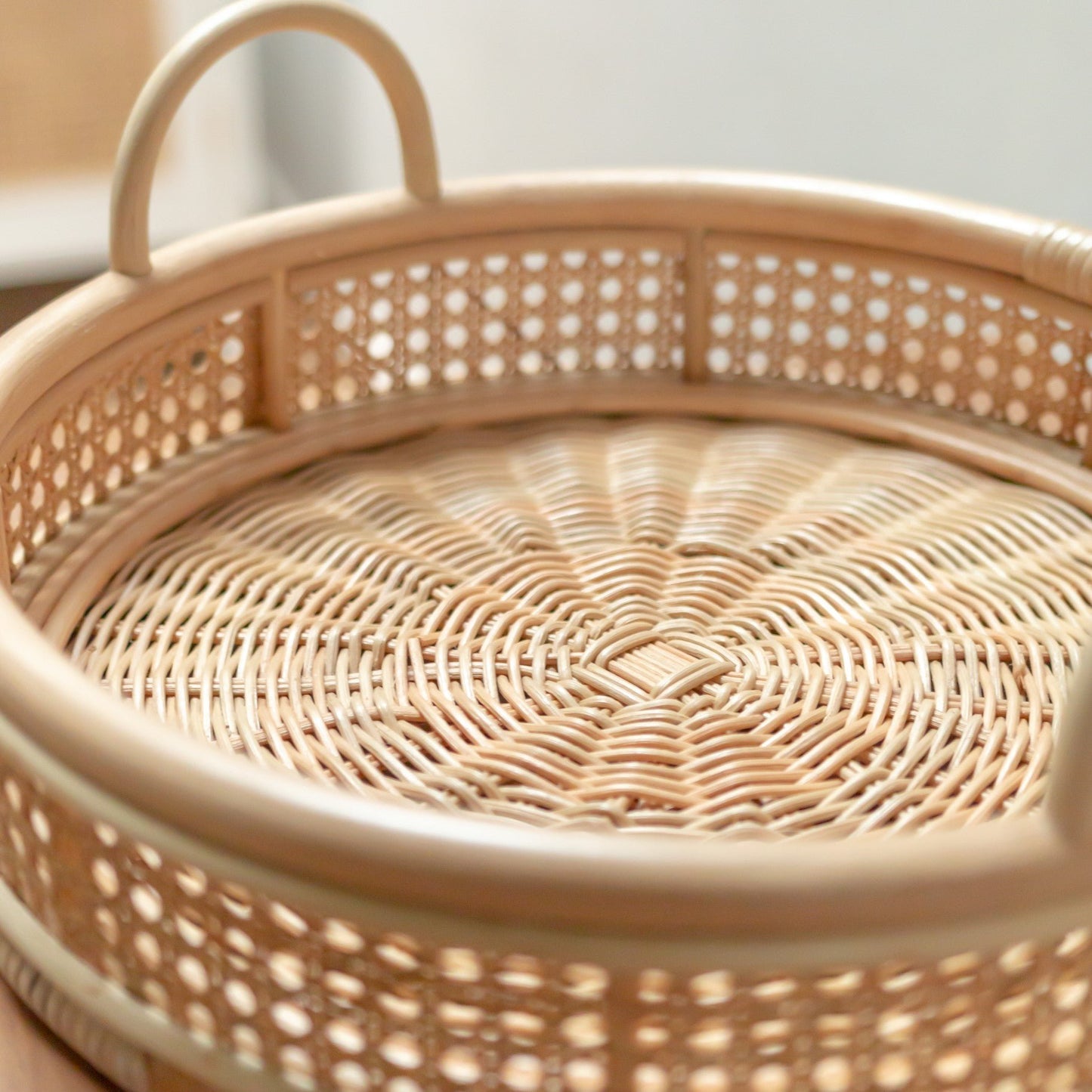 Closeup detail Rotan Dienblad Neira