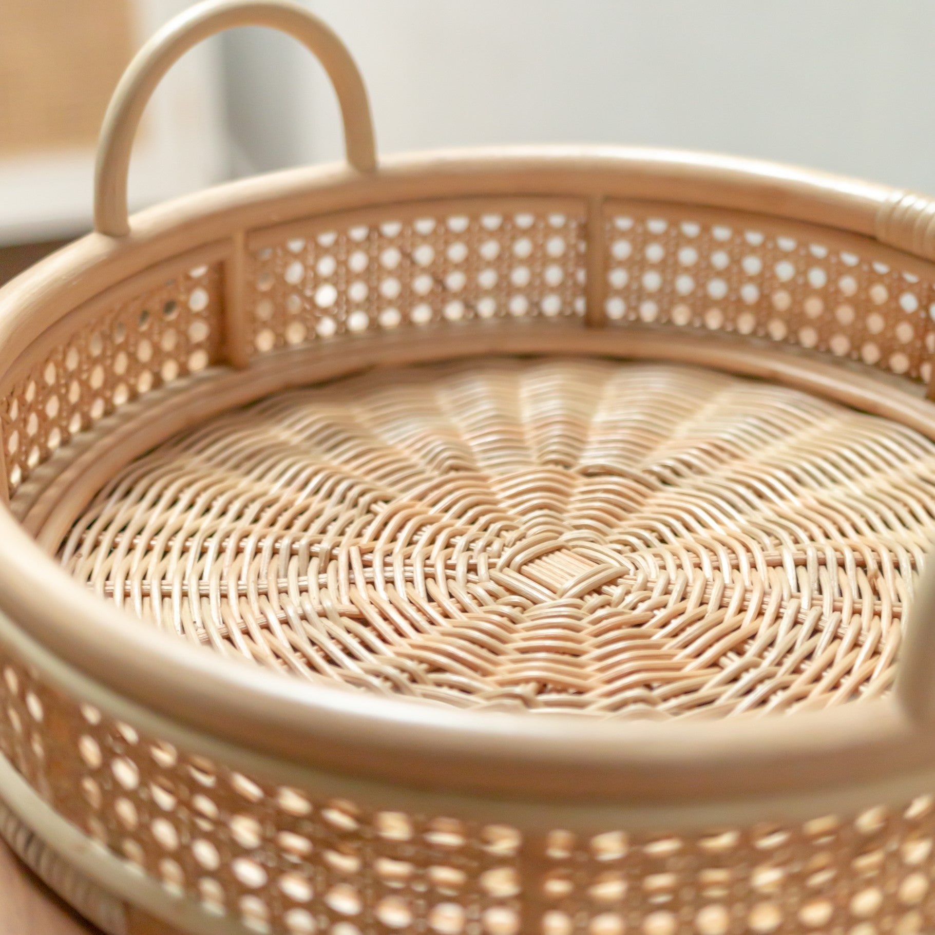 Closeup detail Rotan Dienblad Neira