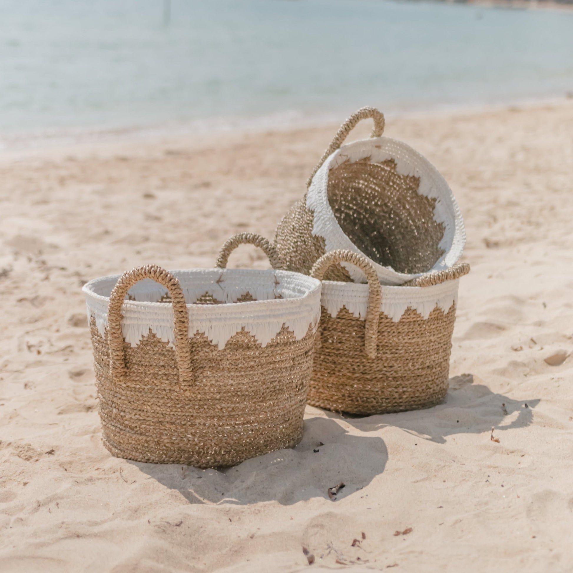 Sfeerfoto Geweven mand Waigeo strand