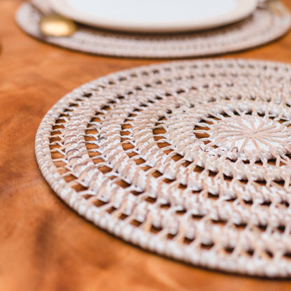 Sfeerfoto Rotan placemat Iluh closeup detail