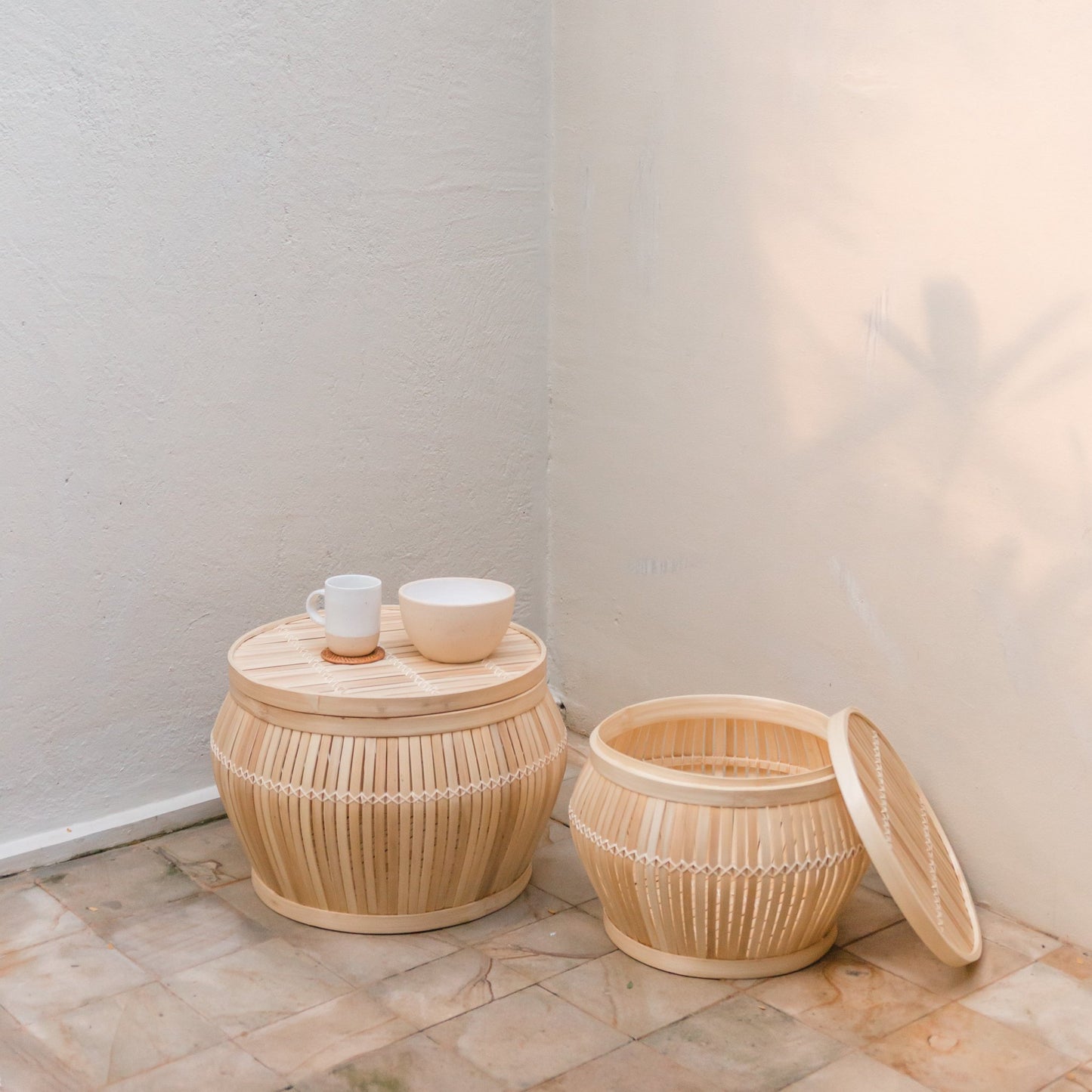 Sfeerfoto bamboe sidetables batavia